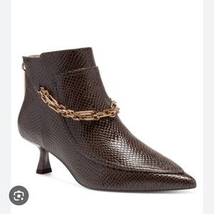 louis et cie anthropologie Brown Textured Ankle Boots with Gold Chain
